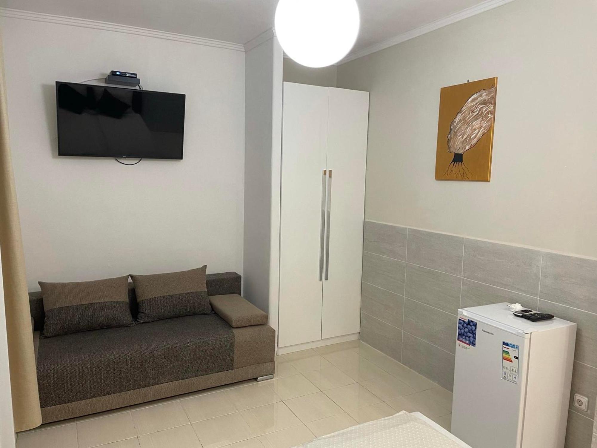 Adam Apartman Hajduszoboszlo Bagian luar foto